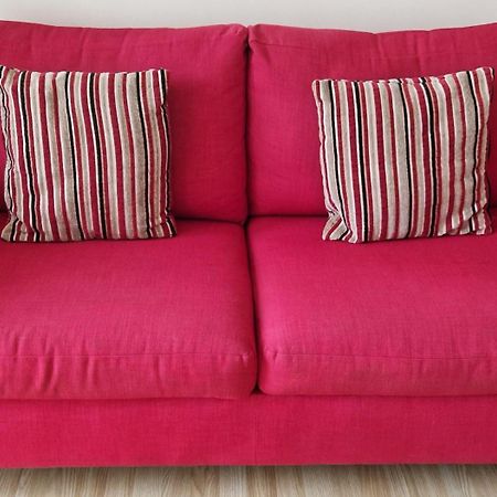 Rough Close Quiet, Cosy Annexe Room מראה חיצוני תמונה